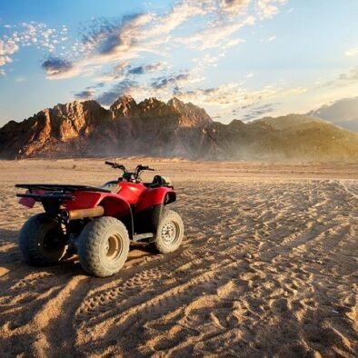 VIP Moto Quad Safari 2 uur vanuit Hurghada